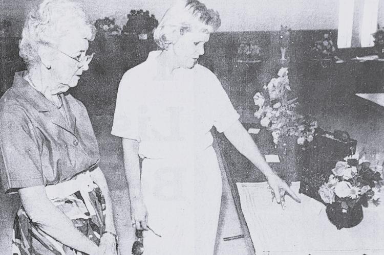 MAY 1989-FLOWER SHOW-The Fort Stockton Garden Club held its annual flower show 